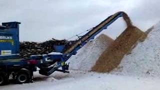 BRUKS 1300 RT Mobile Chipper [upl. by Ddej]