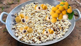 Survival Skills In Forest Simple But Uesful POPCORN WITH Fruit survival outdoors bushcraft food [upl. by Winne600]