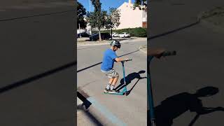 180° to 180°whip🔥automobile scootertricks skate scooters skatepark scooter skateboarding [upl. by Airla]