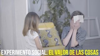 Vídeo que te hará replantear las cosas que realmente tienen valor  Experimento social [upl. by Samy]