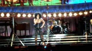 TINA TURNER LISA FISHER live in Paris Bercy 29042009 [upl. by Lazare]