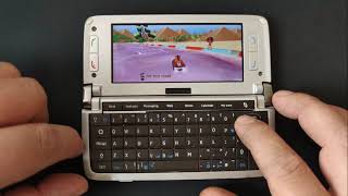 Finding installing and playing games on Nokia E90 [upl. by Nee83]