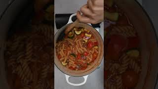 One pot pasta recipe  it’s quick and easy to make [upl. by Lishe33]