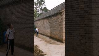 Spraying exterior wall waterproof glue [upl. by Nnaeirelav]