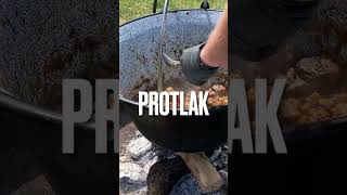 Recept na kančí kotlíkový guláš [upl. by Gardener]