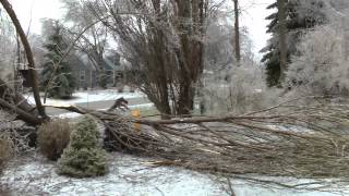 April 10 2013 Appleton WI Ice Storm HD [upl. by Arrat193]