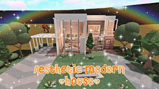 Roblox Bloxburg  Aesthetic Modern House  No Advanced Placement  70k [upl. by Bindman683]