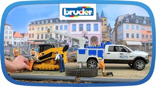 RAM Service Truck  02509  BRUDER Spielwaren [upl. by Ynottirb]