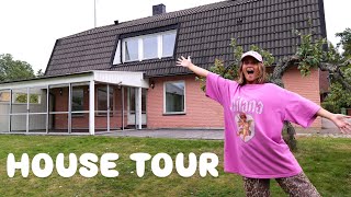 HOUSE TOUR I VÅRT ROSA HUS [upl. by Idet]