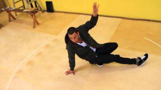 How to Three Step Tutorial breakdance how to do a 3 step [upl. by Ensoll]