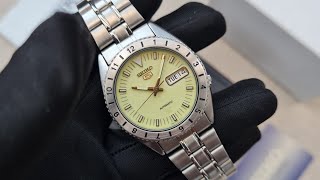 Review Seiko 5 SKXZ57K Full Lume Dial [upl. by Hasseman]