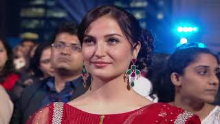 NOORAN SISTERS IN LIFE OK AWARD SHOW  Patakha Guddi  Ali Ali [upl. by Hoffert]