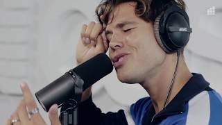 Andreas Wijk  Come THRU Live  East FM [upl. by Venn]