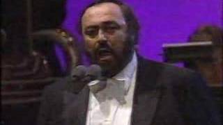 Luciano Pavarotti in Piazza grande Modena 1993 4 [upl. by Nnylav531]