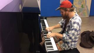 Unbelievable Homeless Piano Player [upl. by Nomannic]