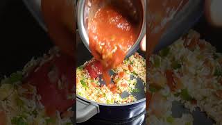 Quick Spanish Rice Recipe christhefoodie cooking shorts youtubeshorts [upl. by Anthony107]