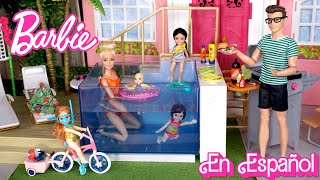 Familia Barbie y Ken Juegan en la Piscina Con Sus Bebes [upl. by Mathew]