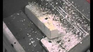 Zerkleinern von Styroporplatten  Shredding of styrofoam plates [upl. by Cris]