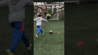 Abime gol atamadım 🙀keşfet futbol gol kaleci golkiper miketyson [upl. by Dorice]