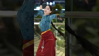 Wengmu dances new Tibetan dance beautiful Tibetan song quot Nang Qianquot [upl. by Dahij]