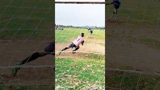 Keeper ka Sundar bachao footballskills plenty kick kick [upl. by Aaberg467]