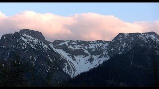 Alpenglühen Ausstellung über die Berge als Sehnsuchtsort im Schlossmuseum Murnau am Staffelsee [upl. by Nywra913]