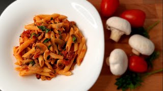 PASTA E TONNO con funghi primo piatto facile e veloce [upl. by Assenahs]