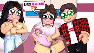 Our TEEN DAUGHTER GAVE BIRTH Roblox Bloxburg Roleplay [upl. by Alroy]