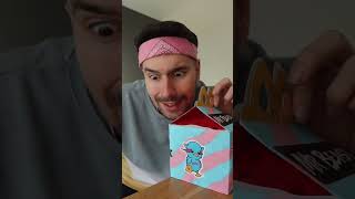 ¿Qué hay DENTRO de la CAJITA FELIZ de MRBEAST [upl. by Cirdahc708]