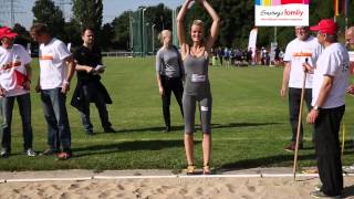 TourStopp der SportabzeichenTour 2014 in Gießen mit Miriam Höller [upl. by Milon]