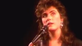 Laura Branigan  quotForever Youngquot cc LIVE 1986 [upl. by Lledyl639]