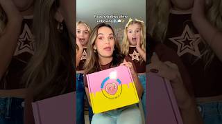 Peachybbies VIRAL slime unboxing with BritainBaylaa 😱😱 [upl. by Aennaej]