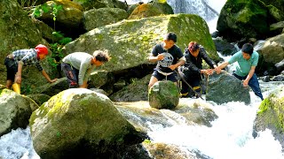 Fishing in the upper Himalayan River of Nepal [upl. by Augy]