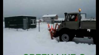 UNIMOG im Winterdienst  über 40 Jahre alt [upl. by Yzzo]