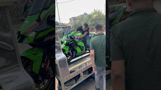 Joys Bike Point থেকে Zx10r Hom Delivery 😱short zx10r shorts zx10r [upl. by Cowie]