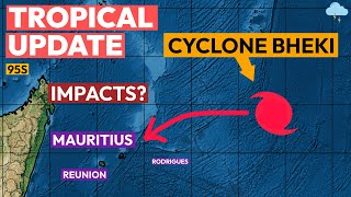 Strong Cyclone Impact Mauritius amp Réunion Bheki Tropical Weather Update [upl. by Ikeda]