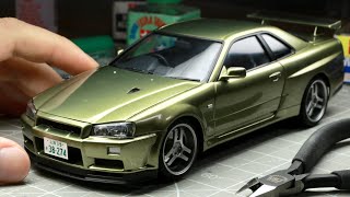 INITIAL D  Building Kozo Hoshino’s “God Footquot R34 GTR  124 PrePainted Model Kit  Aoshima [upl. by Martres582]