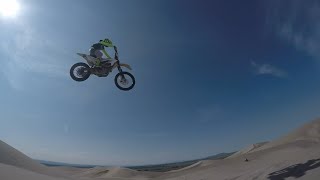 Sand Dune Jumping kx450 sanddunes sendit dirtbikes [upl. by Stokes]