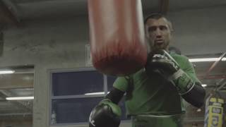 Vasyl Lomachenko Sharp Bag Work  Loma vs Campbell  BOXRAW [upl. by Norabal592]