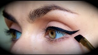 Quick amp Easy Perfect EYELINER Tutorial [upl. by Saxon78]