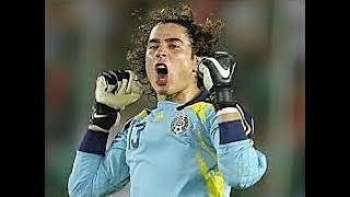 Guillermo OCHOA vs Brasil  Copa America 2007 [upl. by Ppilihp627]