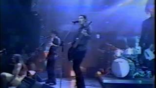 Elastica  Waking Up w Damon Albarn Top Of The Pops 2 [upl. by Oniotna]