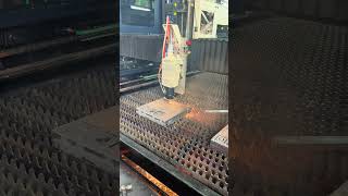 Powerful 30KW Fiber Laser Cutting Machine Cutting 50mm 60mm 70mm [upl. by Moule]