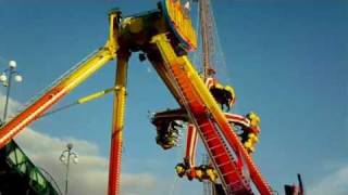 DELIRIUM Maggi off ride lunapark MAXXXCYCLONEXTREME SPINNER GE 15 01 2011 [upl. by Anirtek651]