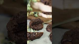 Die BESTEN und SCHNELLSTEN Schokokekse  🍫🥰🥰 ohne Mehl food vegan plantbased recipe cooking [upl. by Akemad766]