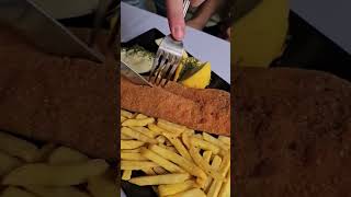 KAKO SE SEČE KARADJORDJEVA PRAVILNO 😎👌 food balkan follow balkani foryou subscribe [upl. by Lexerd]