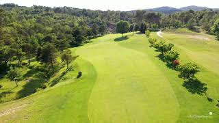 Golf du Luberon  drone aerial video  Pierrevert  Hole02 [upl. by Adnolor]