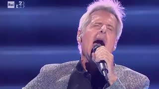 A tutto cuore  Claudio Baglioni  CONCERTO COMPLETO [upl. by Karlan]