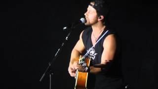 Kip Moore  Dont Look Back In Anger  C2C 2015 O2 London LIVE [upl. by Sinnaiy]