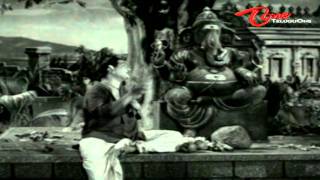 Kalasi Vunte Kaladu Sukham  Telugu Songs  Gana Naadhuni  NTR  Savitri [upl. by Norm757]